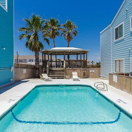 Affordable Family Condo -Walking Distance To Beach By Mustang Island, Sleeps Four, 2025 Traveler Award Корпус-Кристи Экстерьер фото