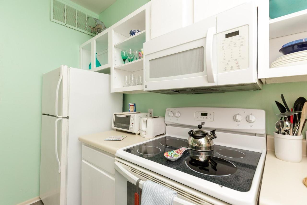 Affordable Family Condo -Walking Distance To Beach By Mustang Island, Sleeps Four, 2025 Traveler Award Корпус-Кристи Экстерьер фото