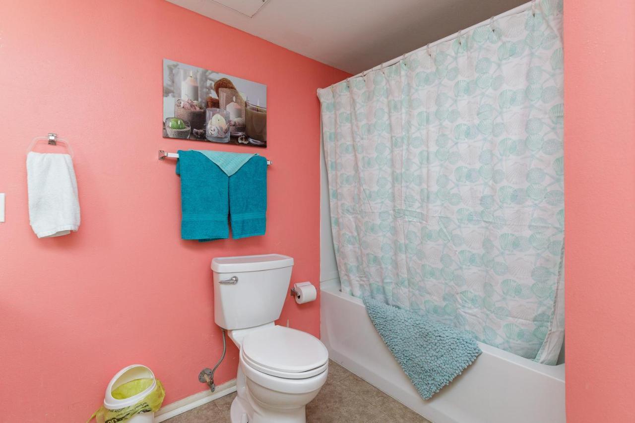 Affordable Family Condo -Walking Distance To Beach By Mustang Island, Sleeps Four, 2025 Traveler Award Корпус-Кристи Экстерьер фото